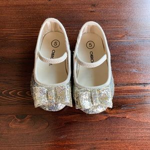 Gold sparkly kids dress shoe
